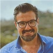 Insegnante madrelingua portoghese